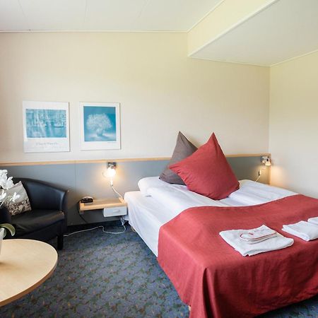 Hotel Vissenbjerg Storkro Ngoại thất bức ảnh