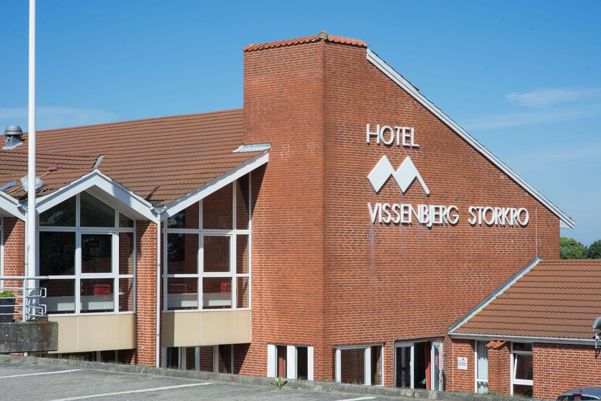 Hotel Vissenbjerg Storkro Ngoại thất bức ảnh